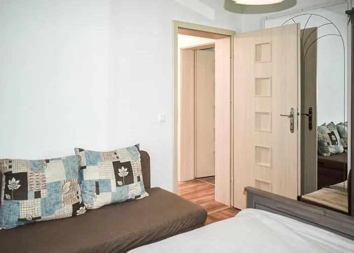 2 Bedroom Stunning In Wrzosowo (Kamien)